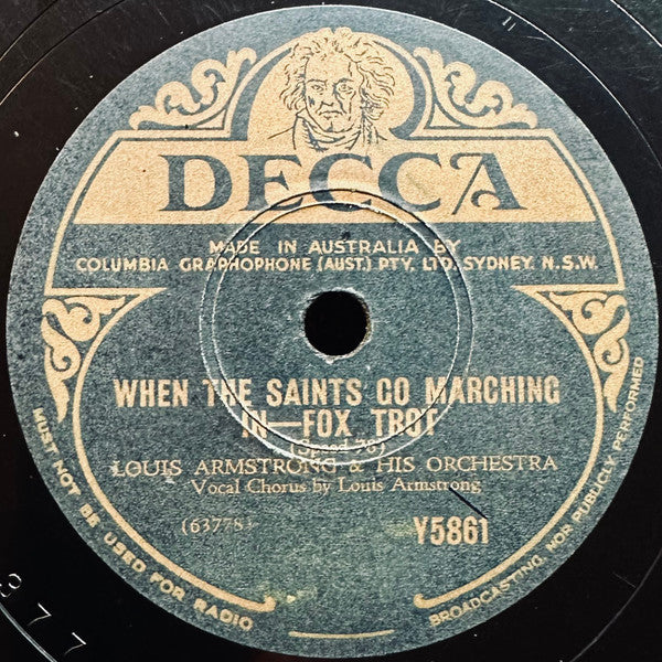 Louis Armstrong And His Orchestra : When The Saints Go Marching In / Sweethearts On Parade (Shellac, 10")