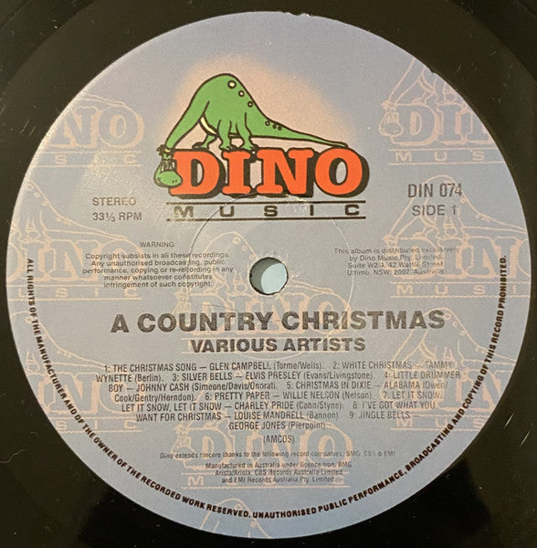Various : A Country Christmas - 18 Christmas Classics (LP)