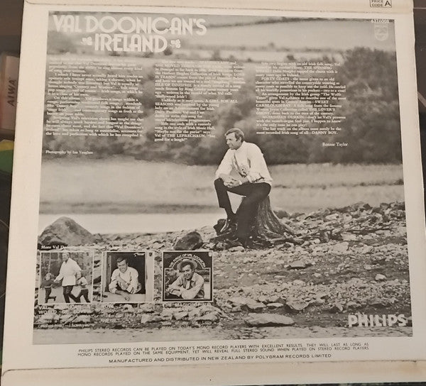 Val Doonican : Val Doonican's Ireland (LP)