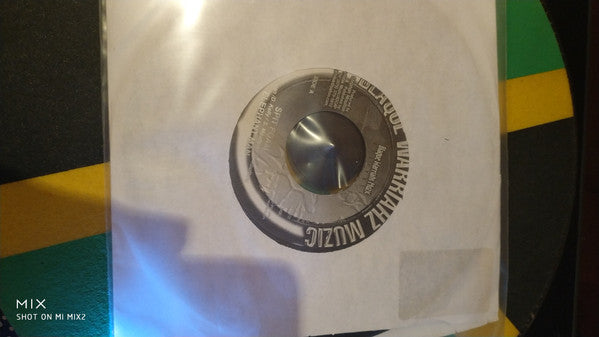 Elephant Man / Mr. Peppa : Spit Foam / Properly Attired (7")