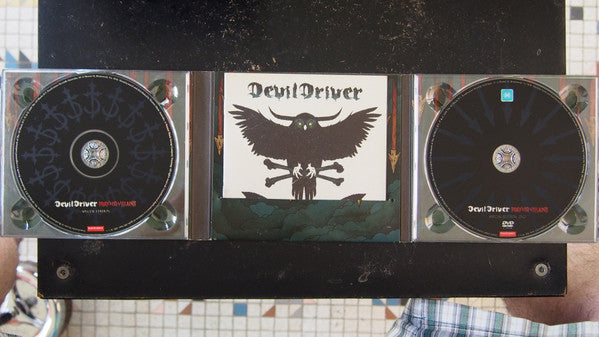 DevilDriver : Pray For Villains (CD, Album + DVD-V + S/Edition, Dig)