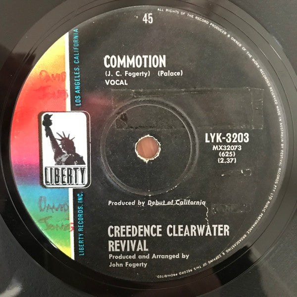 Creedence Clearwater Revival : Green River / Commotion (7", Single)