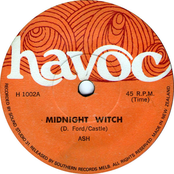 Ash (35) : Midnight Witch (7", Single)