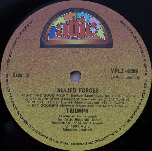 Triumph (2) : Allied Forces (LP, Album, Gat)