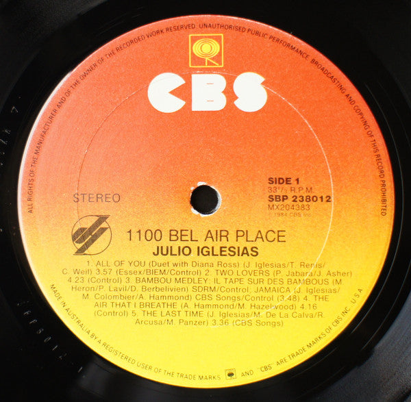 Julio Iglesias : 1100 Bel Air Place (LP, Album)