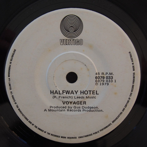 Voyager (15) : Halfway Hotel (7", Single)