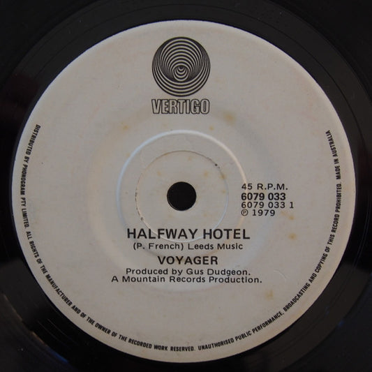 Voyager (15) : Halfway Hotel (7", Single)