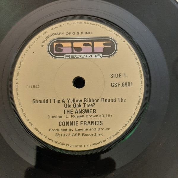 Connie Francis : Should I Tie A Ribbon Round The Old Oak Tree (The Answer) / Paint The Rain (7", Single)
