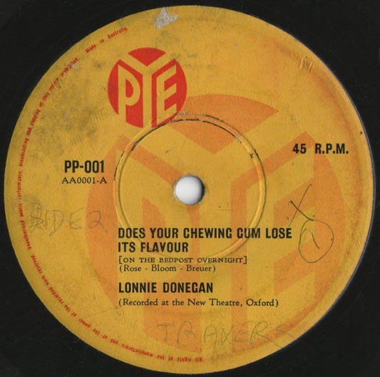 Lonnie Donegan : Does Your Chewing Gum Lose Its Flavour (On The Bedpost Overnight) (7", Single)
