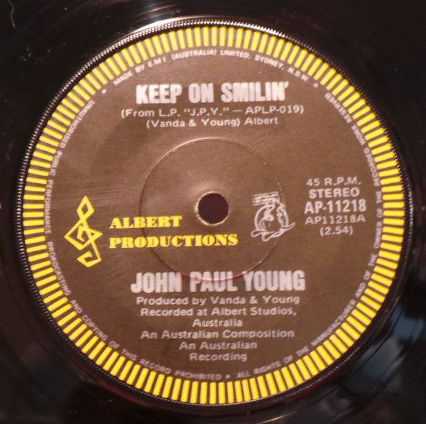 John Paul Young : Keep On Smilin' (7", Single)