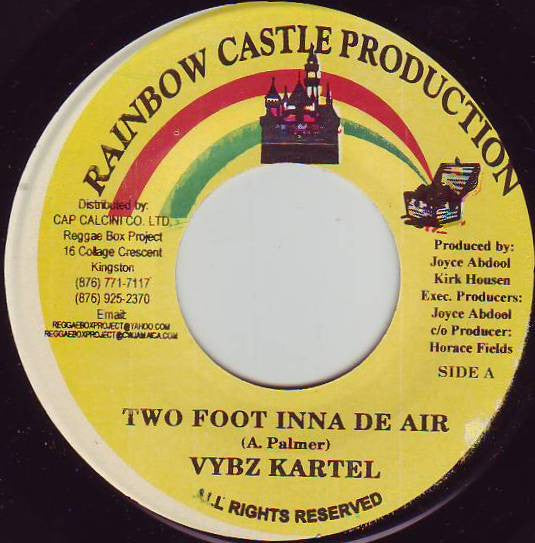 Vybz Kartel / Mr. Dingle : Two Foot Inna De Air / Watch You Unclean Friend (7", Single)