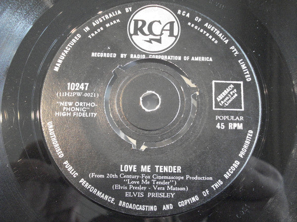 Elvis Presley : Love Me Tender / Anyway You Want Me (7", Single, Pus)