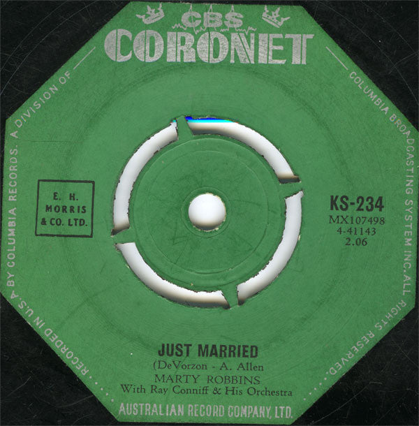 Marty Robbins With Ray Conniff & His Orchestra : Stairway Of Love / Just Married (7", Single)