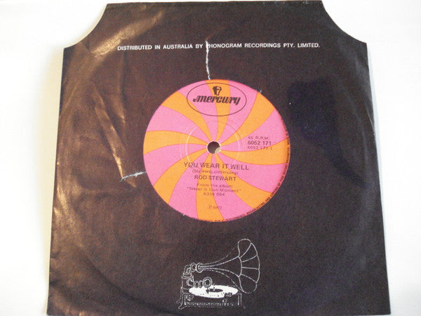 Rod Stewart : You Wear It Well (7", Single)