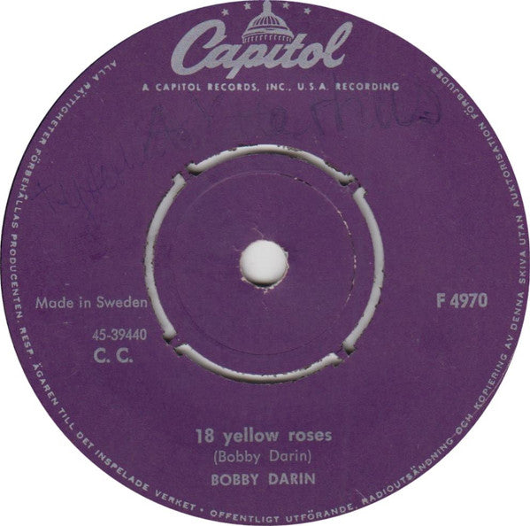 Bobby Darin : 18 Yellow Roses (7", Single)