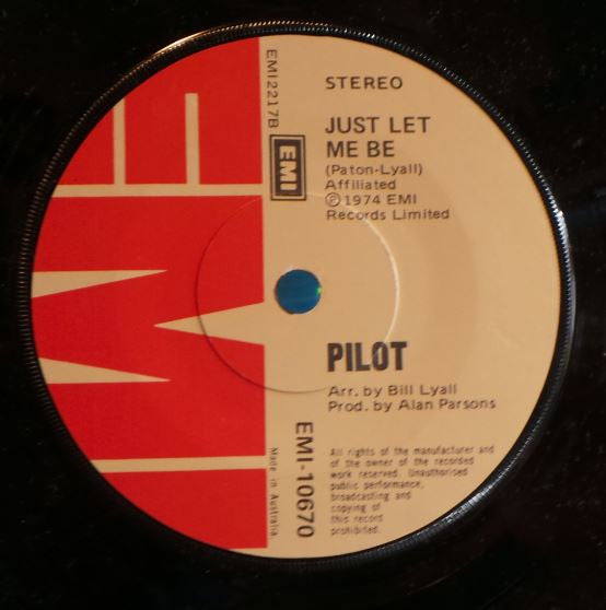 Pilot : Magic (7", Single)
