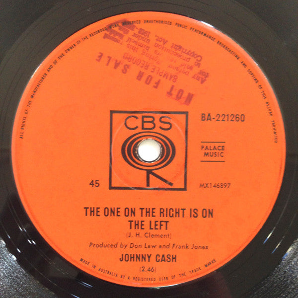 Johnny Cash : The One On The Right Is On The Left (7", Single)