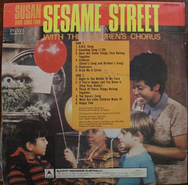 Susan Robinson With The Children's Chorus (2) : Susan Sings Songs From Sesame Street (LP, Album)