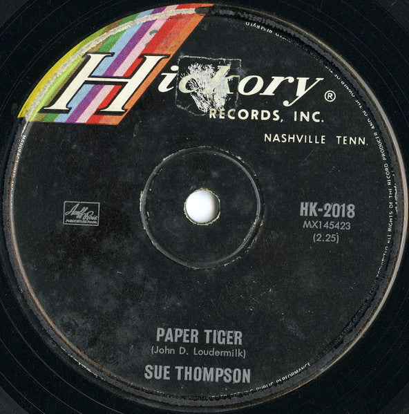 Sue Thompson : Paper Tiger / Mama, Don't Cry At My Wedding (7", Single)