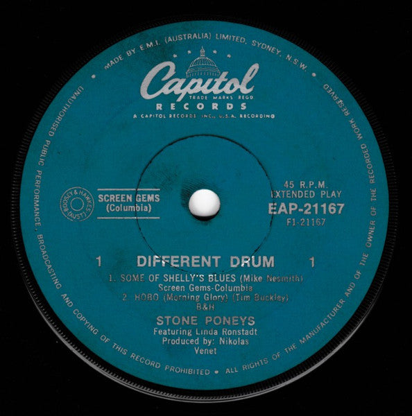The Stone Poneys Featuring Linda Ronstadt : Different Drum (7", EP, Fir)
