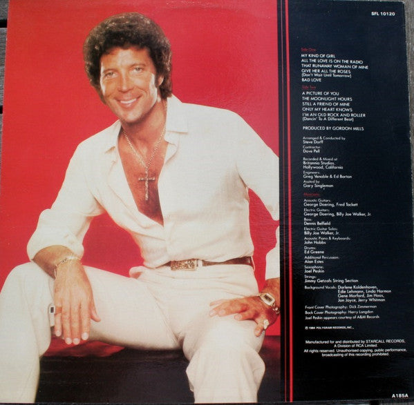Tom Jones : Love Is On The Radio (LP, Album)