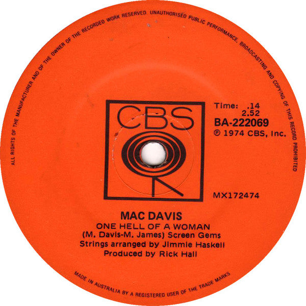 Mac Davis : One Hell Of A Woman (7", Single)