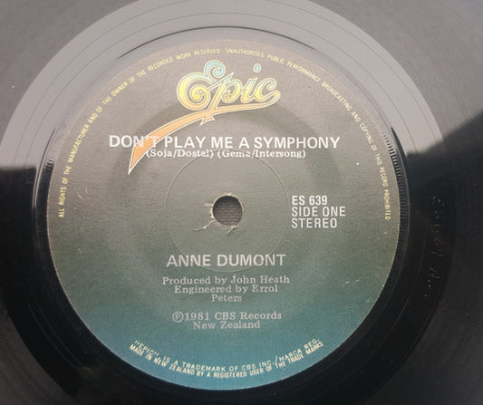 Anne Dumont : Don't Play Me A Symphony (7", Single)
