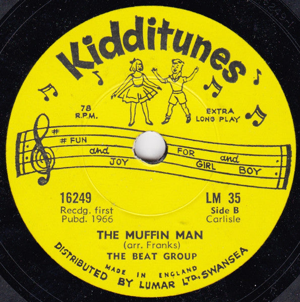 Mike's Crowd / The Beat Group (2) : The Animals Went In Two By Two / The Muffin Man (6")