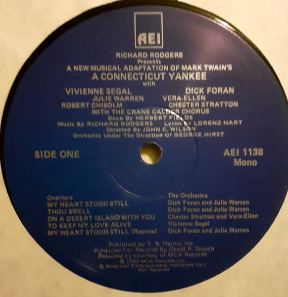 Rodgers & Hart - Vivienne Segal, Dick Foran, Julie Warren, Vera-Ellen, Robert Chisholm (2), Chester Stratton : A Connecticut Yankee (LP, Album, Mono, Gat)