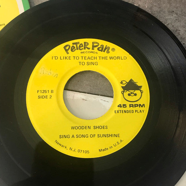 Peter Pan Players And Orchestra : I'd Like To Teach The World To Sing (7", EP)