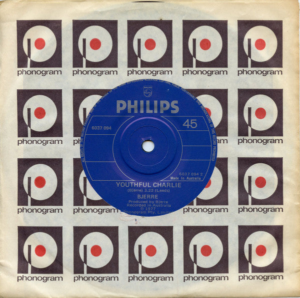 Bjerre* : She Taught Me How To Love Again (7", Single)