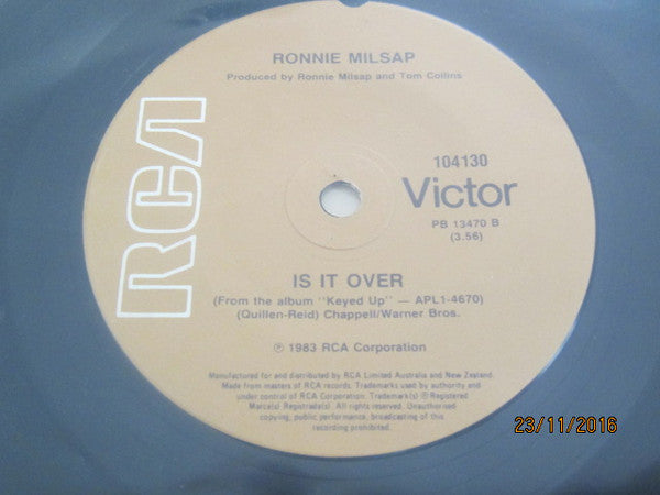 Ronnie Milsap : Stranger In My House / Is It Over (7", Single)