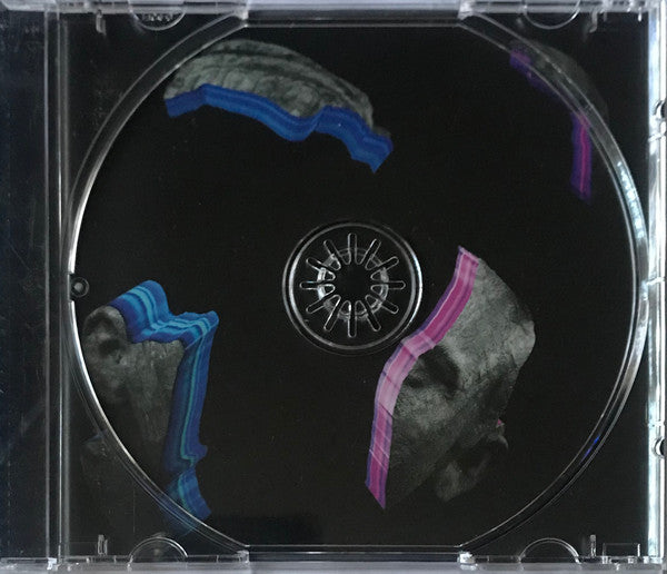 Safia (3) : Internal (CD, Album)