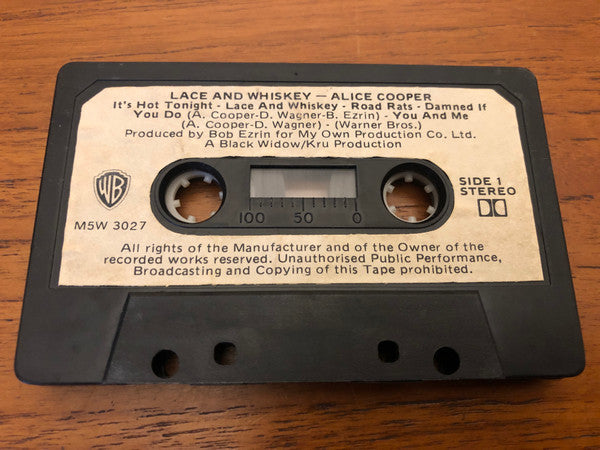 Alice Cooper (2) : Lace And Whiskey (Cass, Album)