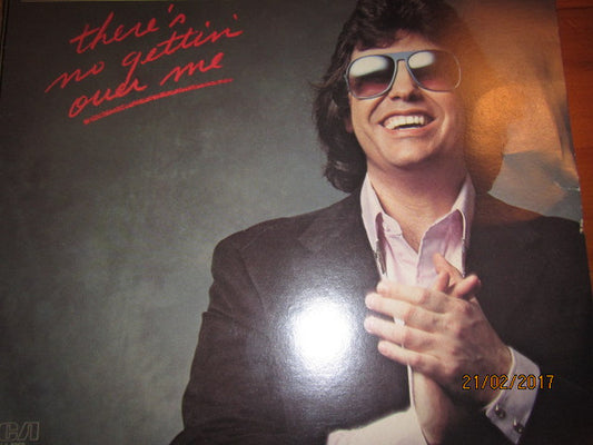 Ronnie Milsap : There's No Gettin' Over Me (LP, Album)