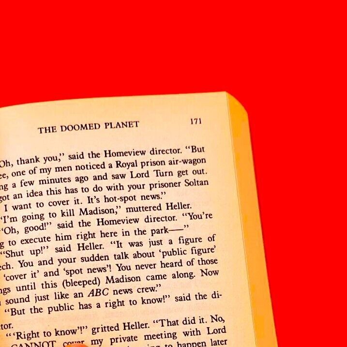 The Doomed Planet, L. Ron Hubbard Paperback Mission Earth Book 10