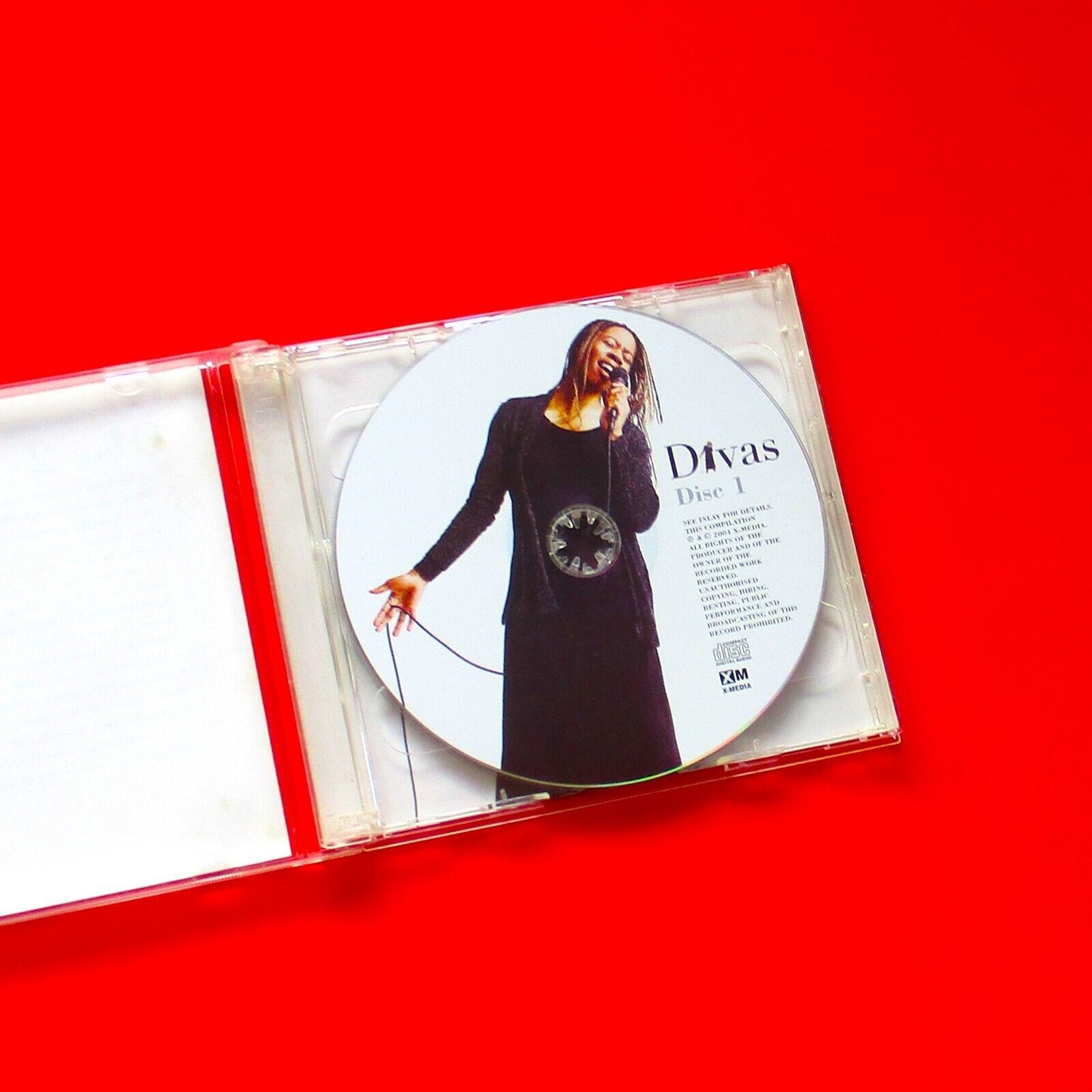 Divas 2xCD Compilation Album Cher Sophie Ellis-Bextor Diana Ross 2004 UK
